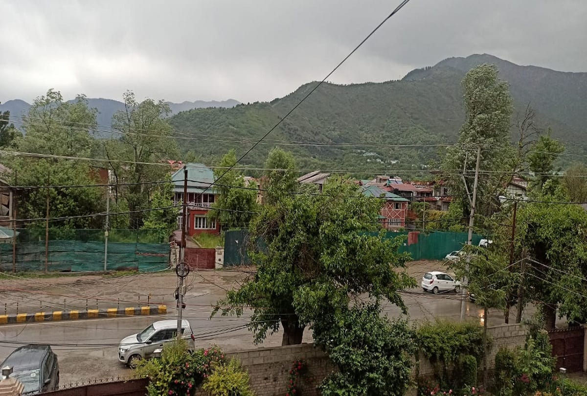 weather forecast jammu kashmir hail along with rains in Kashmir valley