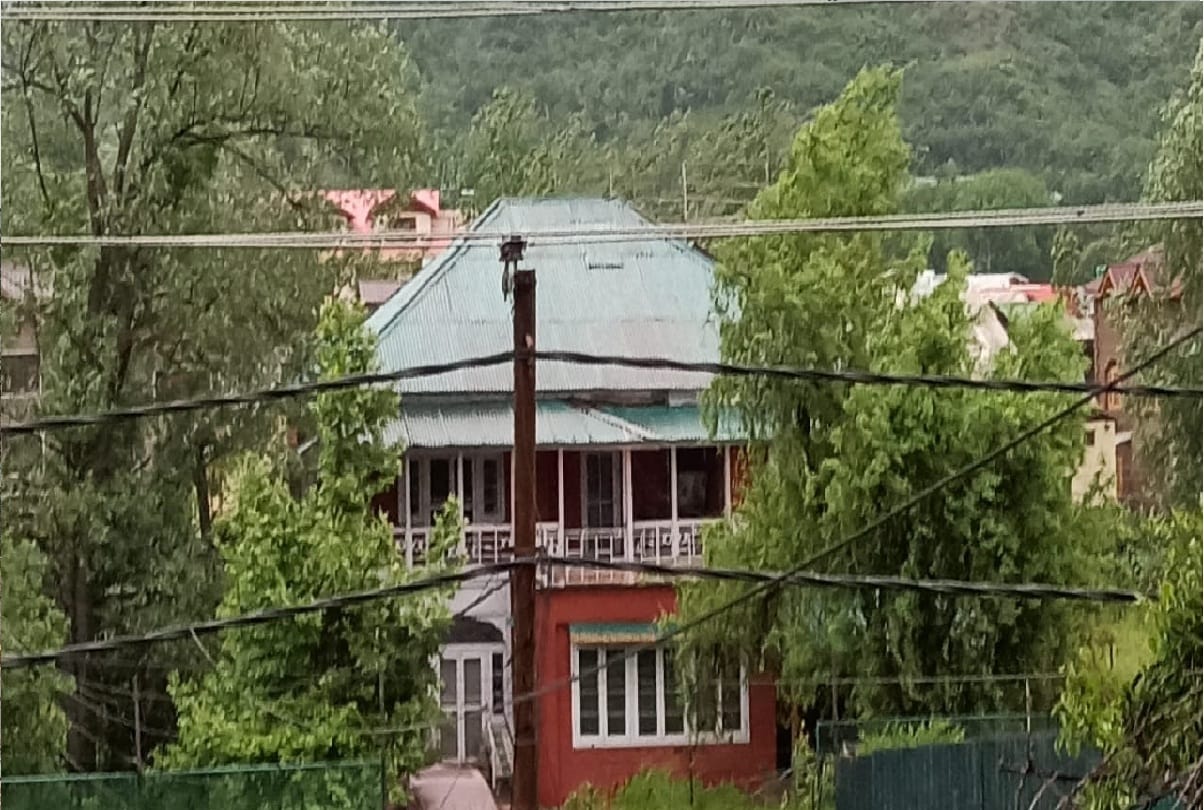 Separatism stopped in Kashmir flags of Pakistani-terror organizations stopped, message of peace from mosques