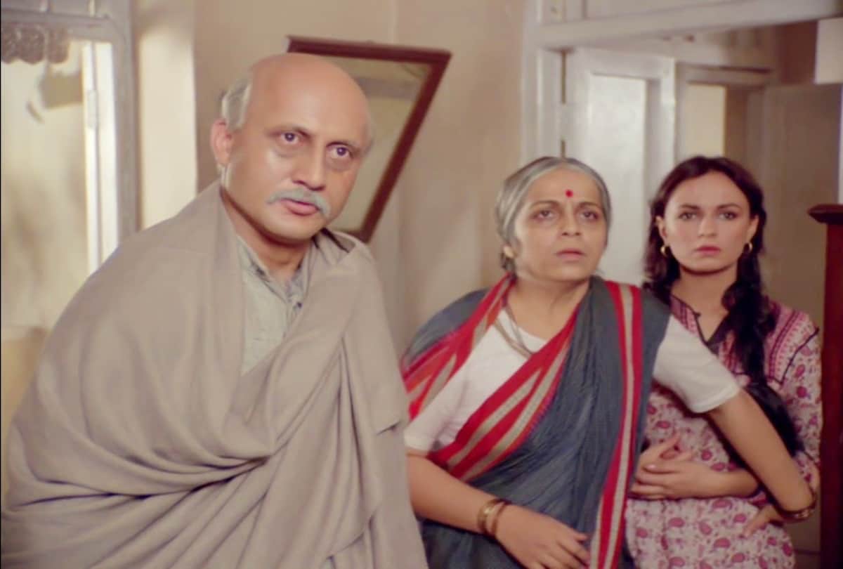 Anupam Kher interesting facts he cursed Mahesh Bhatt and slapped a reporter received two national awards