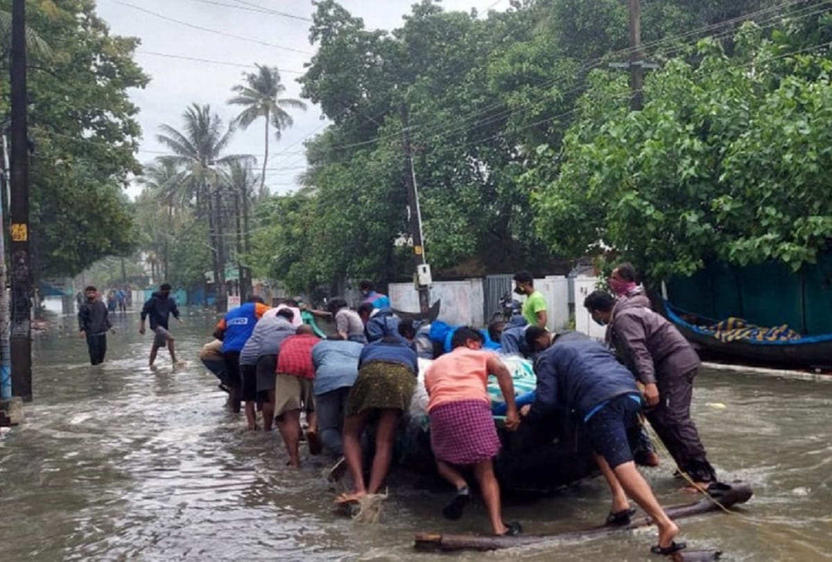 Cyclone Tauktae has intensified, moving towards Gujarat