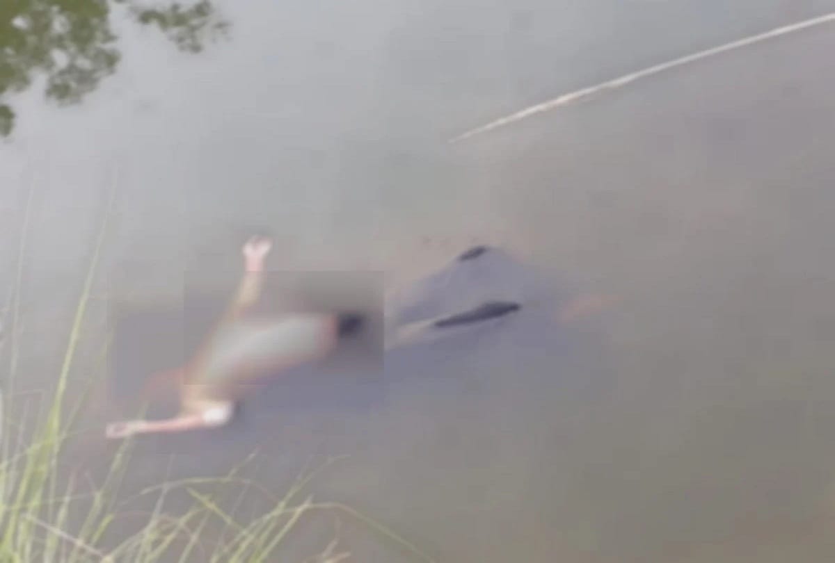 If sand flew into air, dead body was seen on banks of Ganges