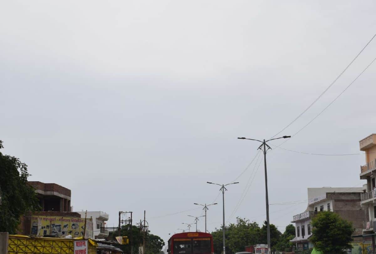 tauktae cyclone impact heavy rain alert in agra for next three days