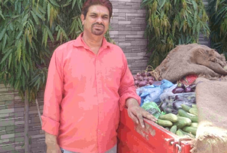 Due to Lockdown, Band owners are doing other work in Chandigarh