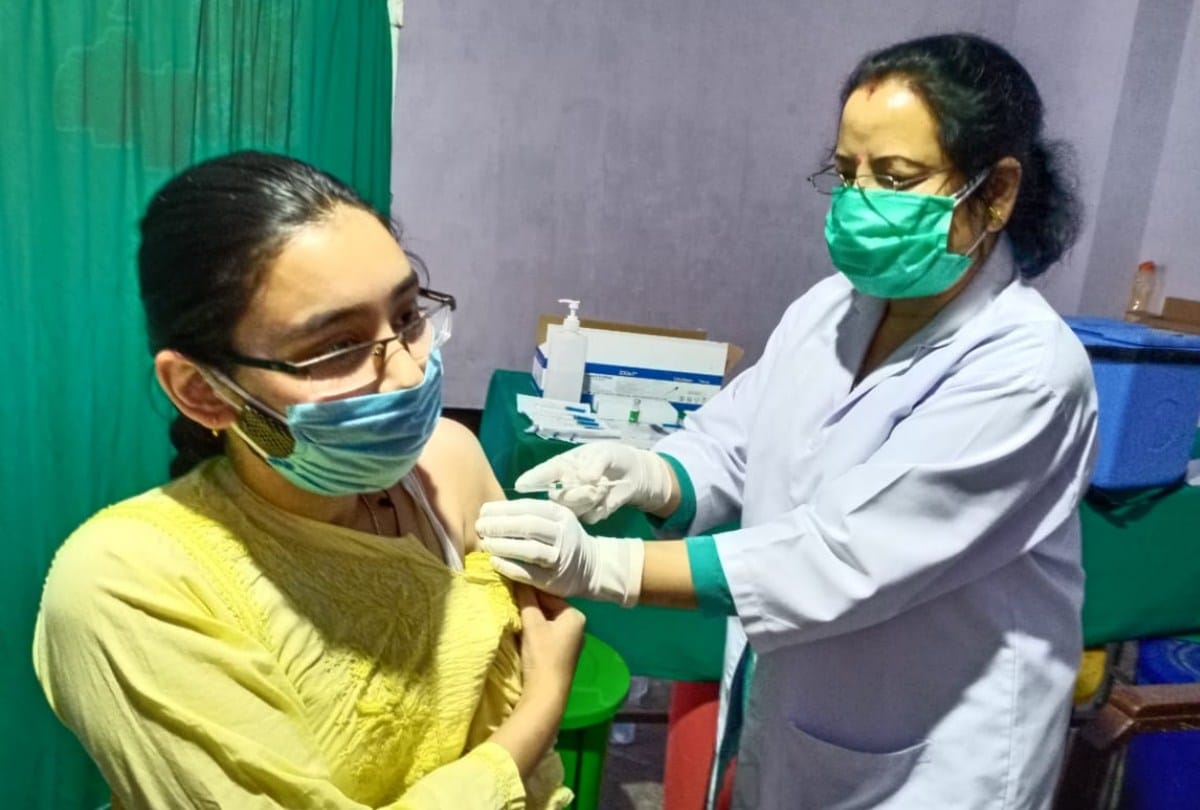 Himachal News: corona vaccination started for 18 to 44 age group in himachal pradesh