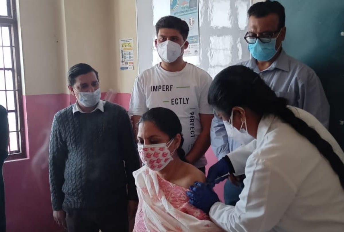 Himachal News: corona vaccination started for 18 to 44 age group in himachal pradesh