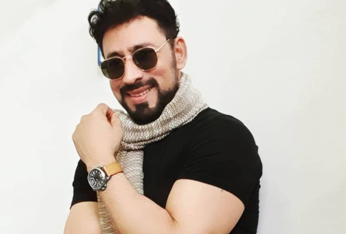 CID Actor Hrishikesh Pandey Opens Up About His Divorce Says Pretending To Be Married Was A Challenge