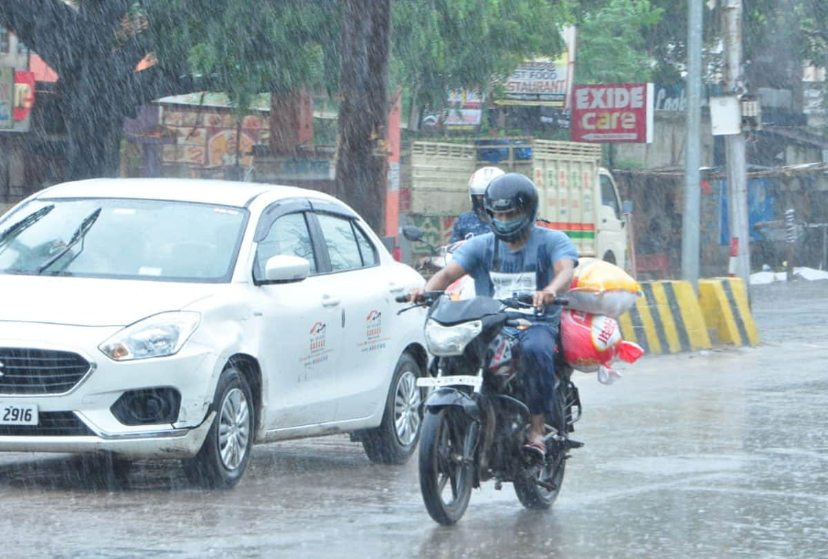 Weather Report Today, heavy rain in these cities of up, three people died in kanpur dehat