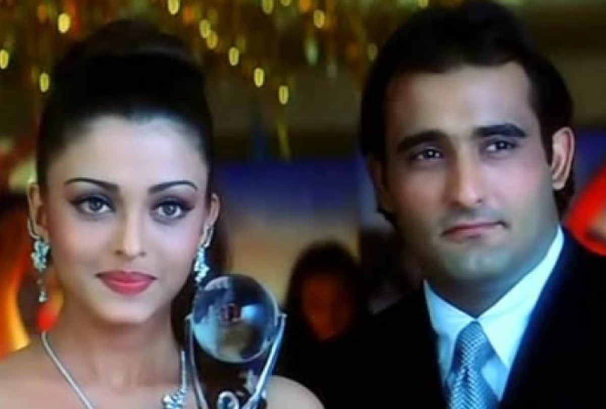 When Akshaye Khanna Said He Couldn't Take His Eyes Off Aishwarya Rai Called Her Sexiest
