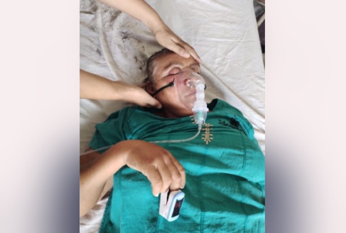 Gajraula woman in the grip of black fungus lost eye sight vision molar and eye pain started