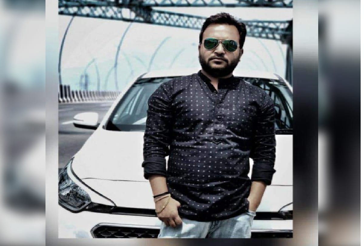 Miscreant Looted Mobile Of Young Man Follow Scooter Slipped And Died