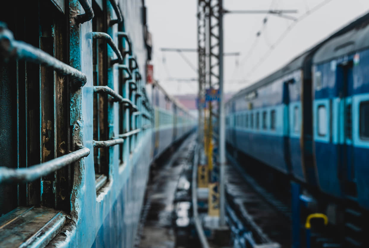 Jhansi Kanpur Railway Route Bulk News: Seven trains canceled and nine changed way due to Jhansi-Kanpur route being bulky