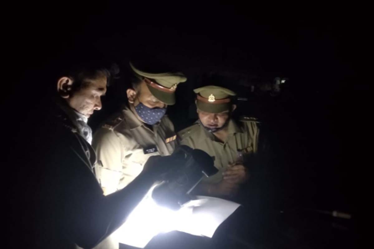Firing in Panchayat on Kamela Road in Meerut in Dowry harassment case