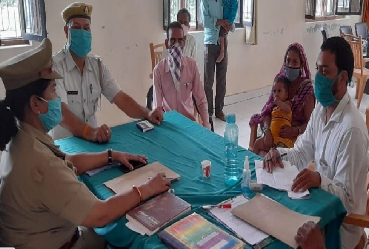 wife reached police station after not run expenses of house in sant kabir nagar