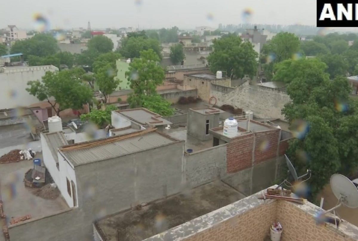Gautam Buddha Nagar: People in Dadri have alleged that 26 people have died due to COVID