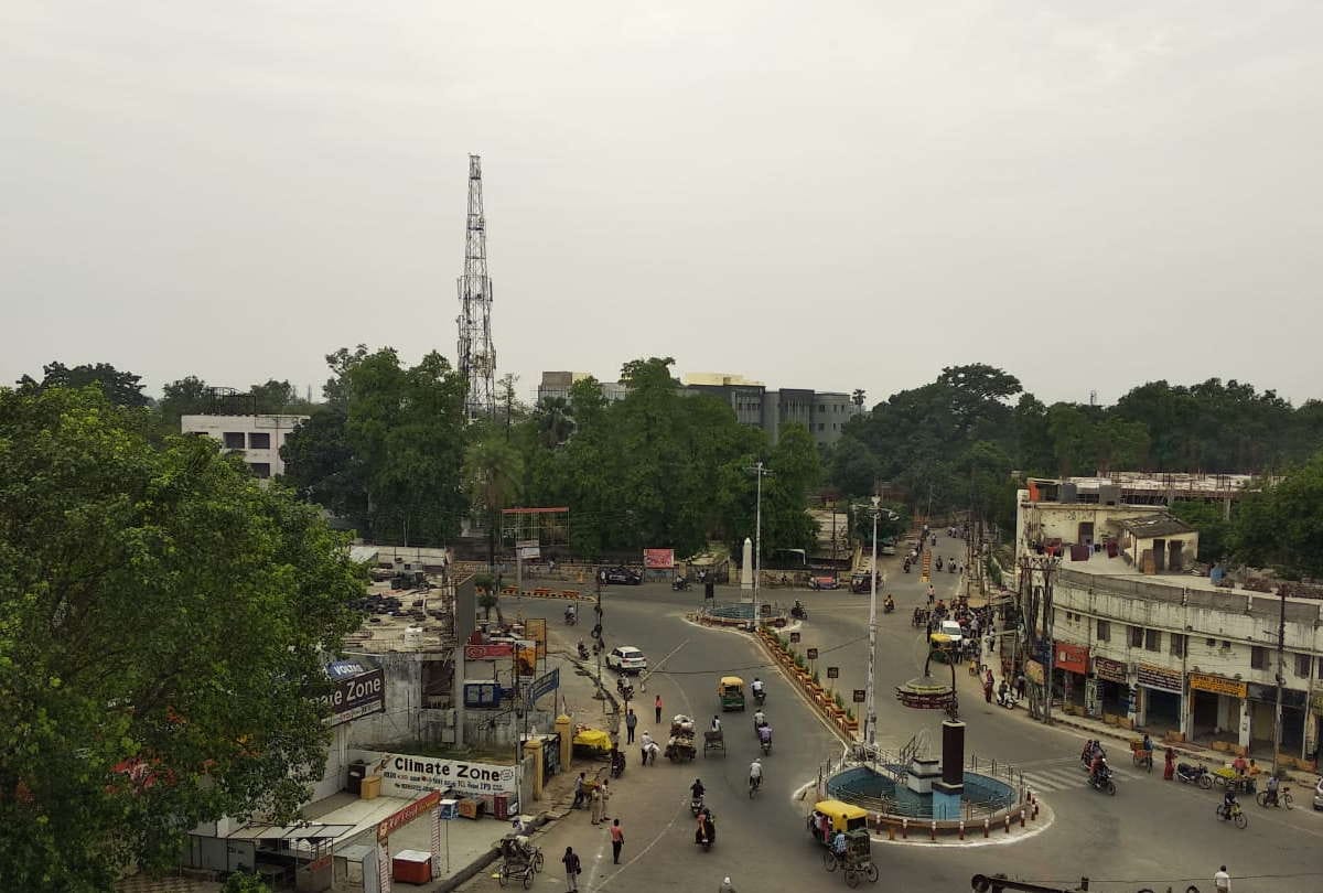 Gorakhpur weather change due to Cyclone toute weather will remain