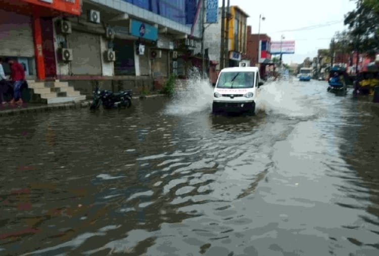 Heavy rain in rewari due to tauktae cyclone