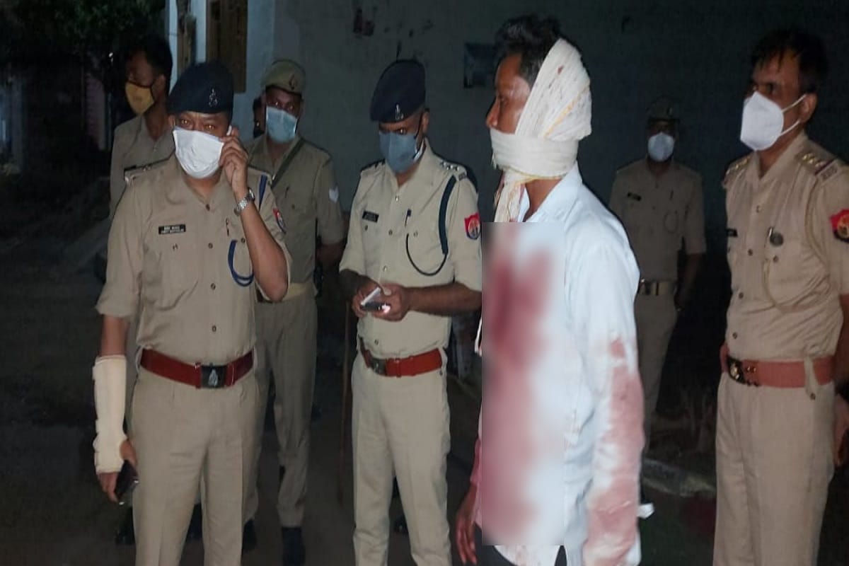 UP Crime News: A man called his wife and said, save me but many accused has killed in a village of Meerut