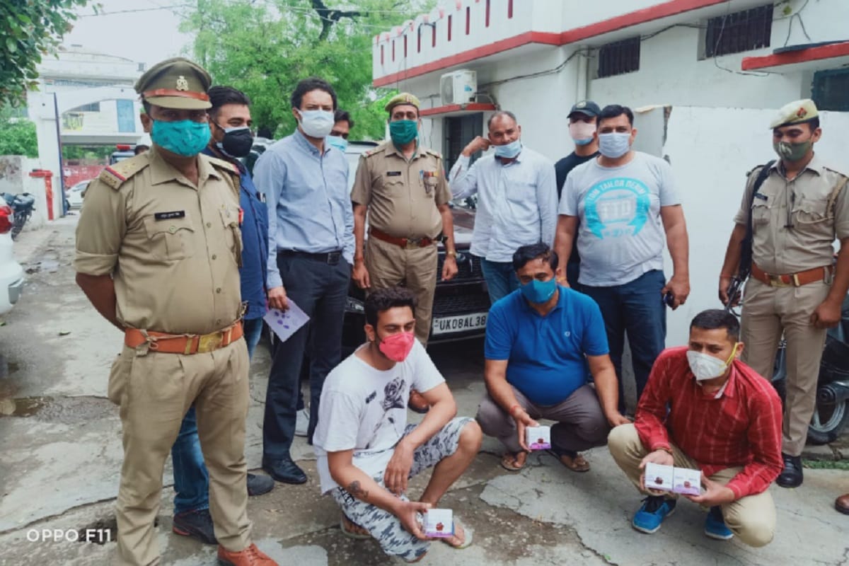 UP Crime News: Police and crime branch team has arrested three accused with 60 Remadecivir Injection in Baghpat