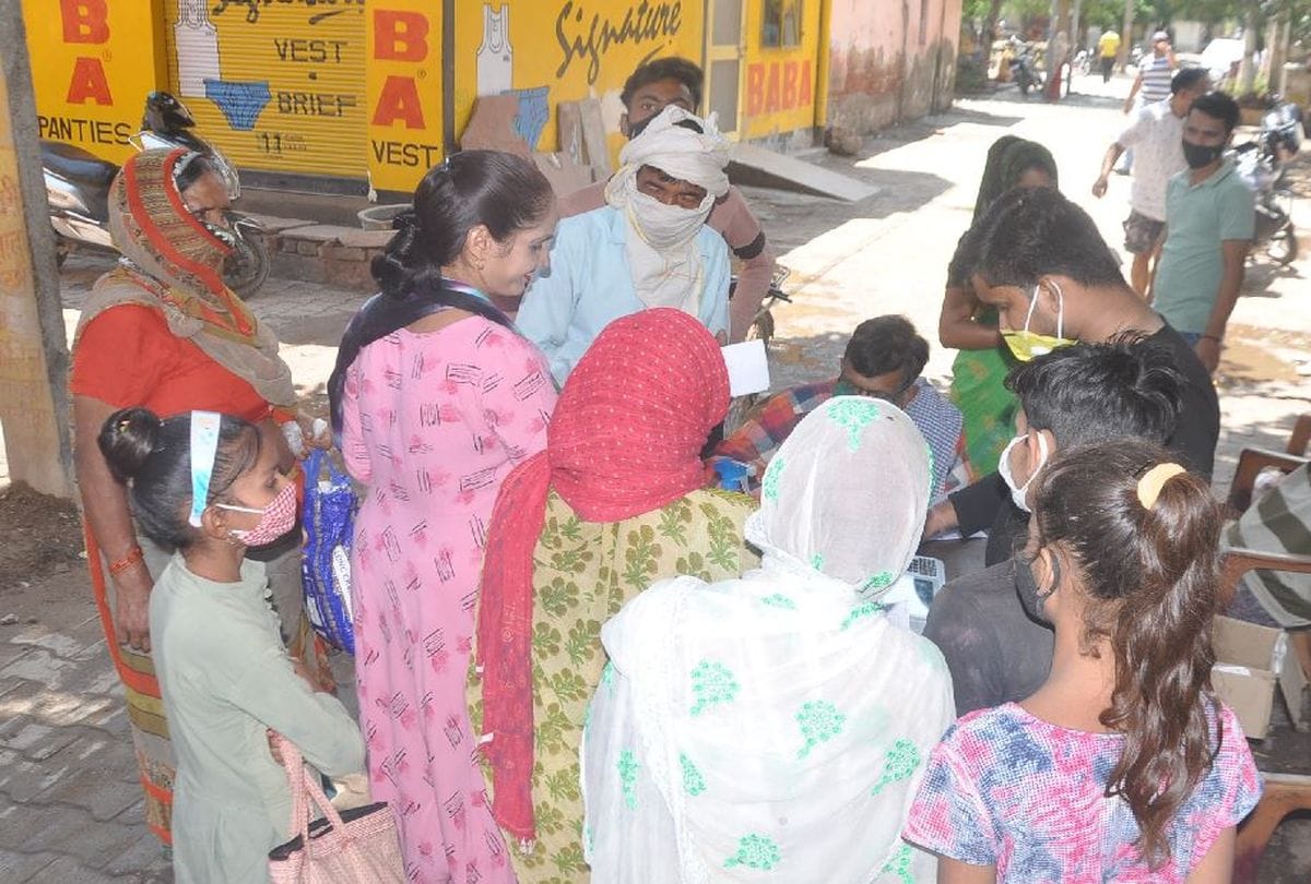 13 thousand ration card holders became ineligible in Gorakhpur