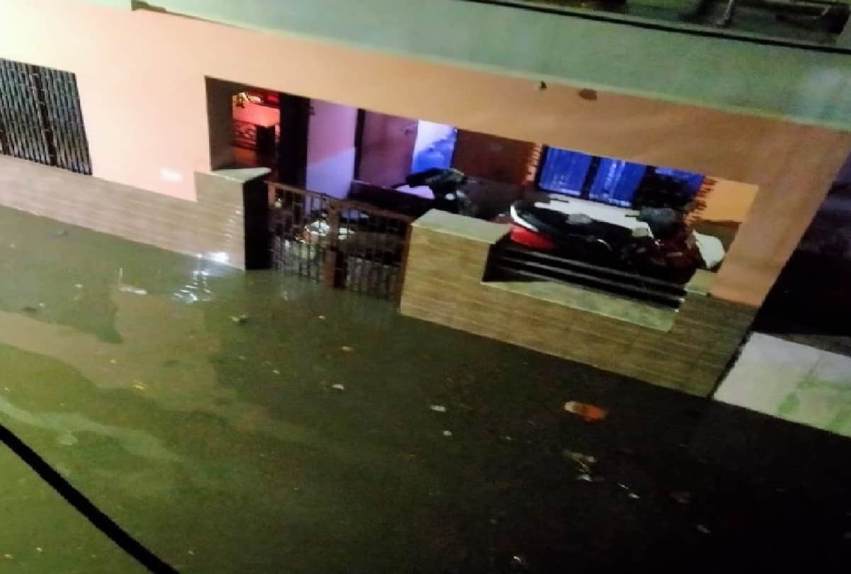waterlogging on the roads and colonies after heavy rain in agra