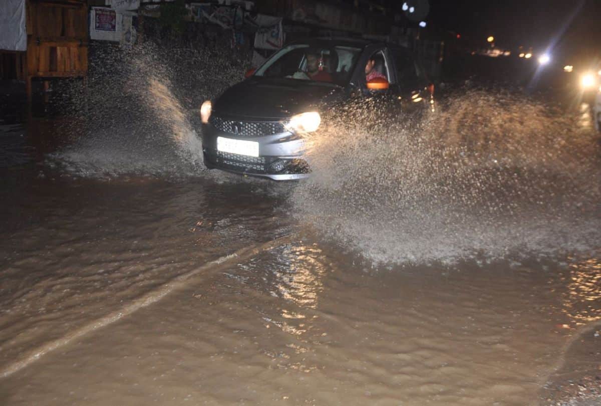waterlogging on the roads and colonies after heavy rain in agra