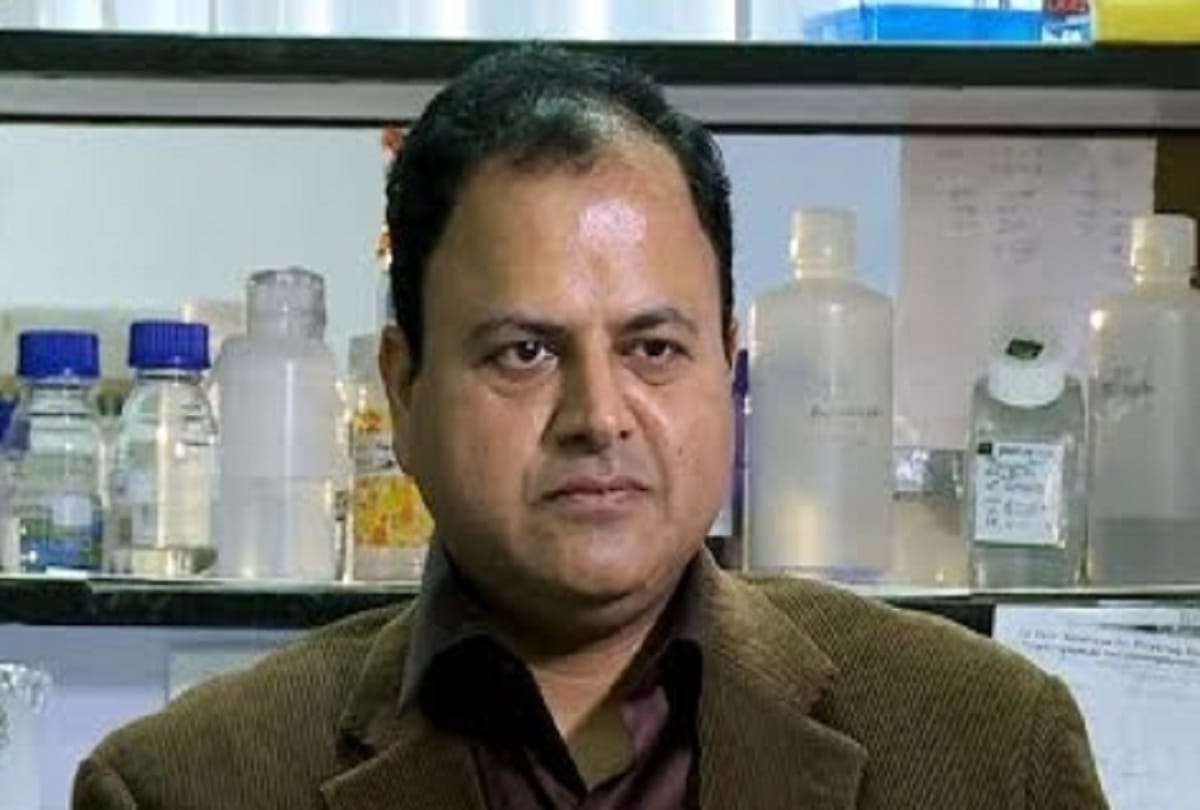 professor and renowned scientist of JNU Prof. Deepak Gaur dies from Corona