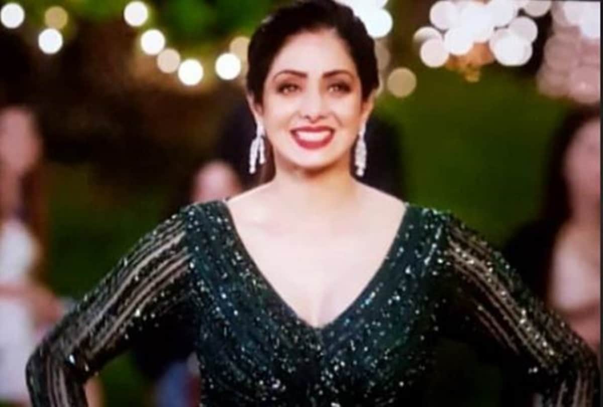 When Sridevi shot hit song in 103 degree fever in 13 she played role of 26-year-old Rajinikanth mother