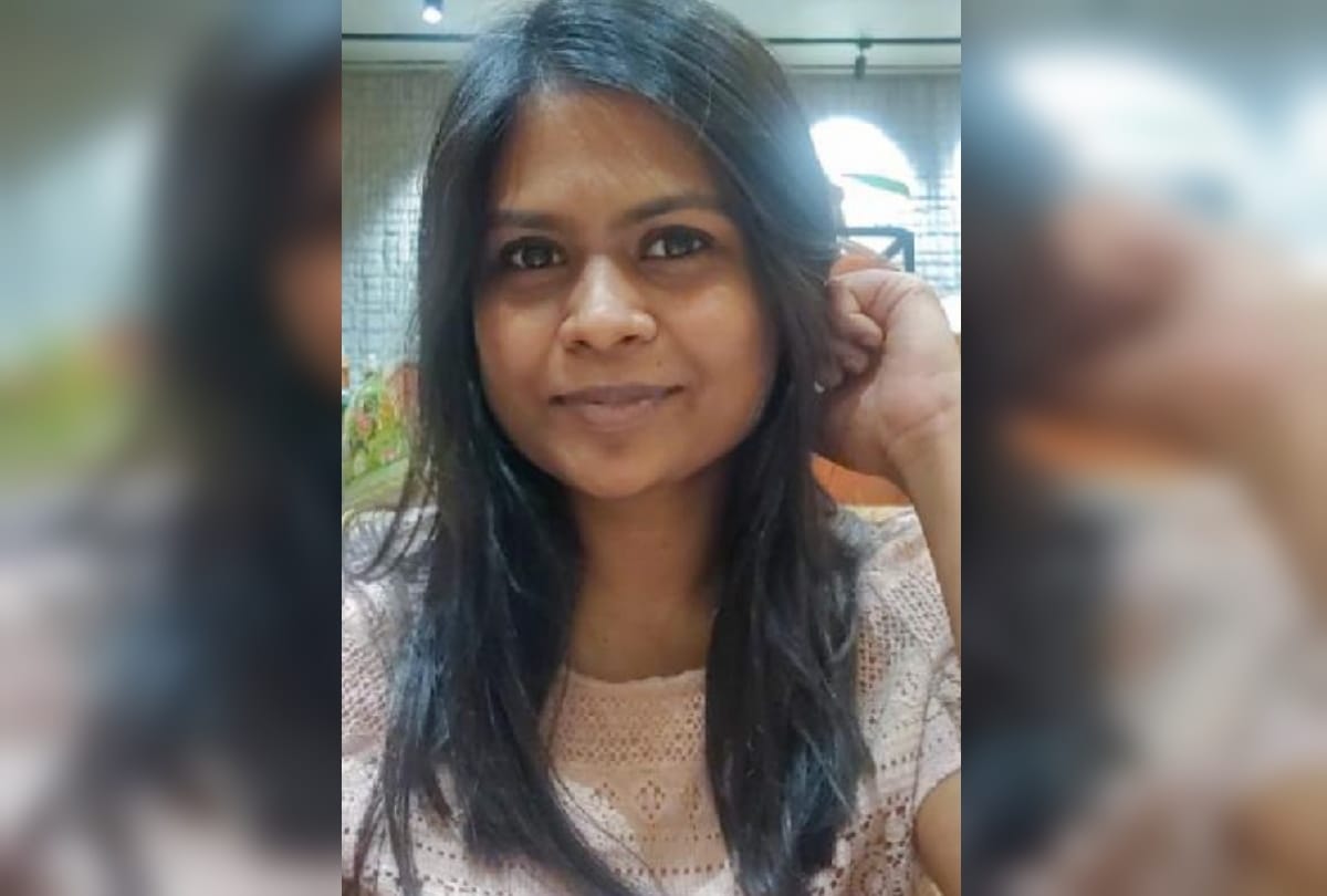 Gorakhpur daughter anveshika pandey scores 99.75 percentile in CAT