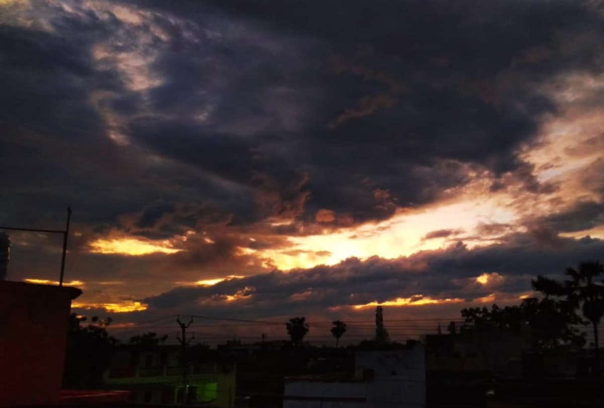 Gorakhpur weather update Rain before monsoon Breaks Records Maximum Rain In 51 Years