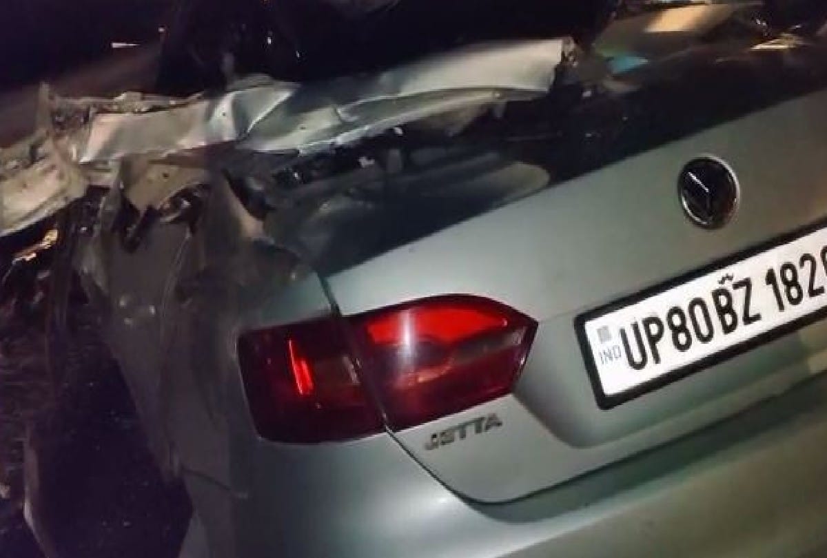 girl dies after car collides with a canter on agra jaipur highway