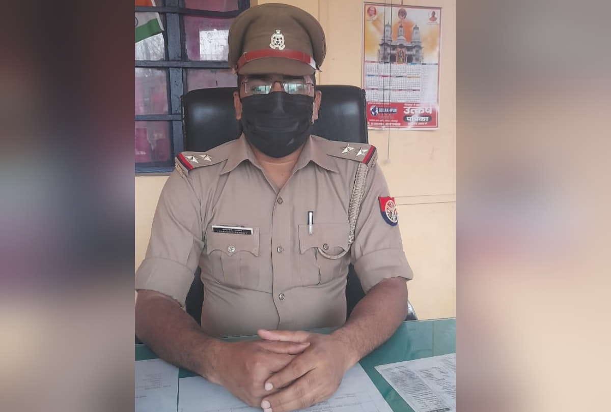 Policemen protection from Corona with help of vigilance better eating and vaccine at gorakhpur