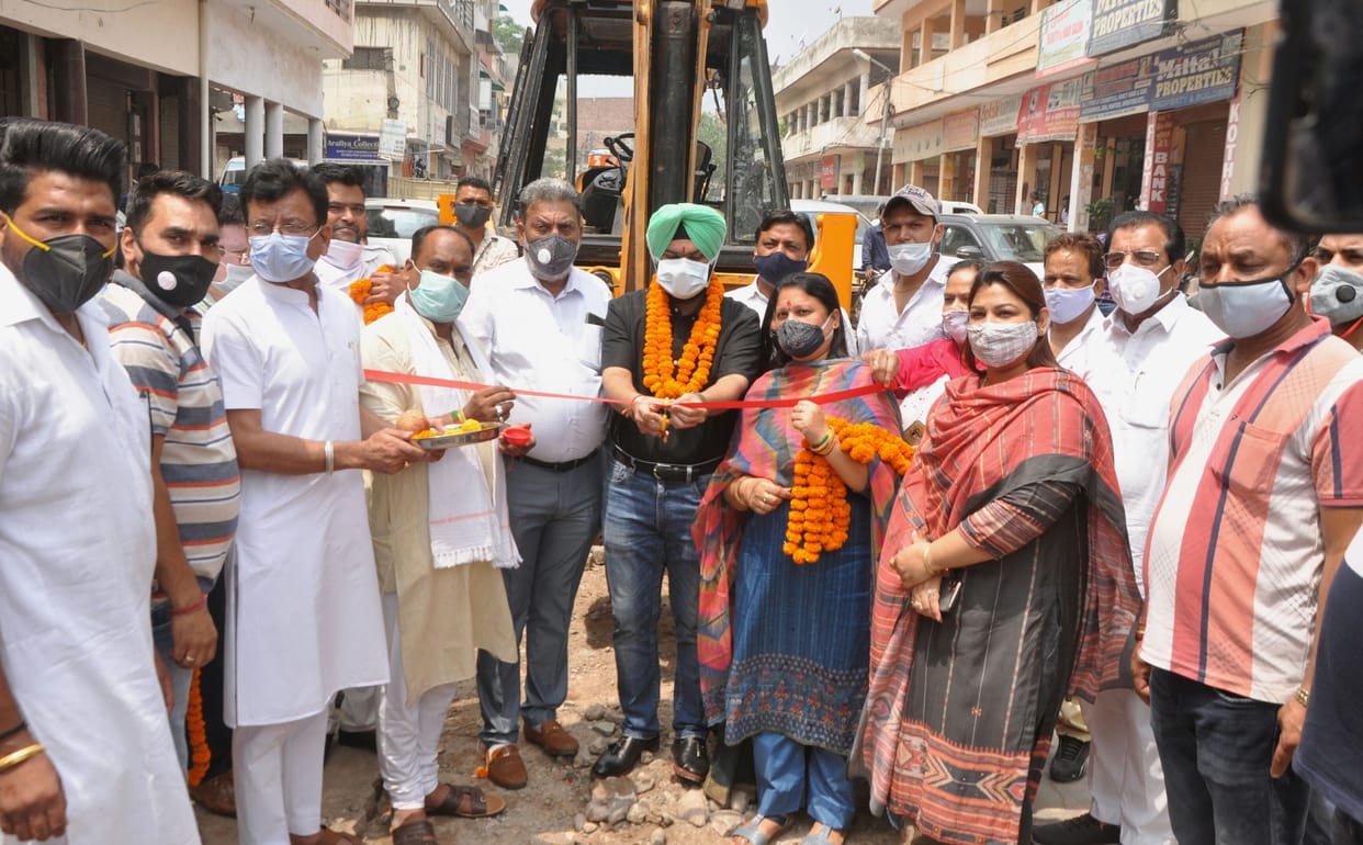 Drainage line laying work started in Baltana