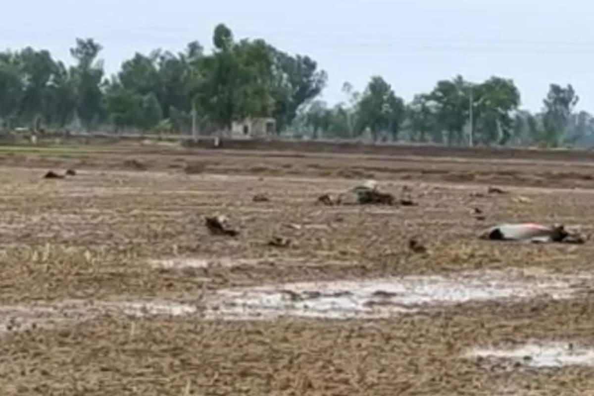 Abhinav Chaudhary's father Satyendra Chaudhary appeals to the government that the MiG-21 aircraft should be shut down in the country