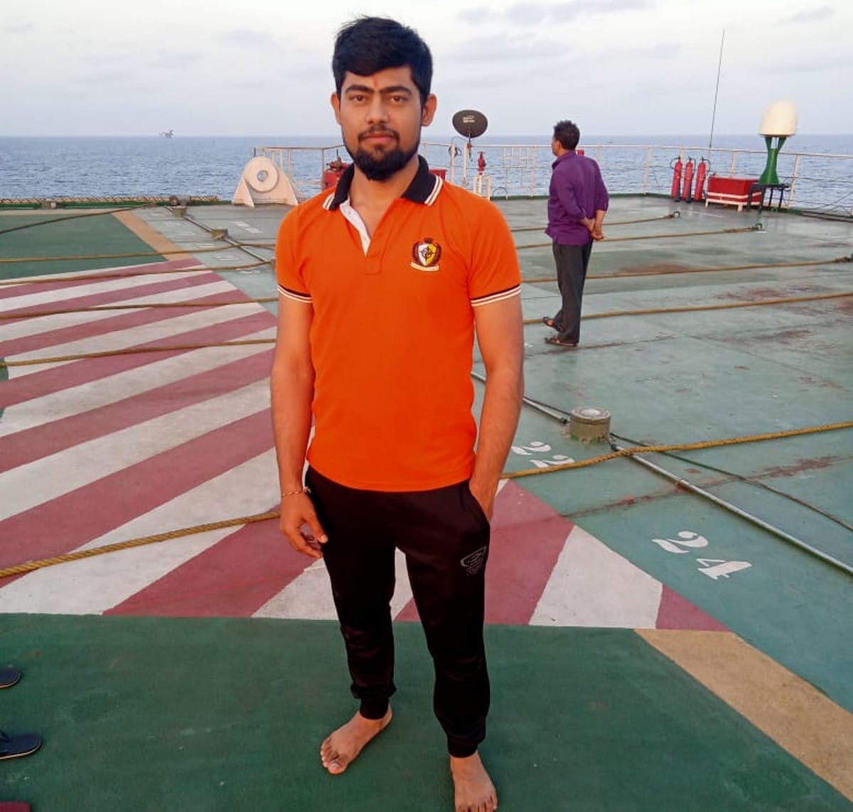 mau man missing in mumbai in due to cyclone tauktae