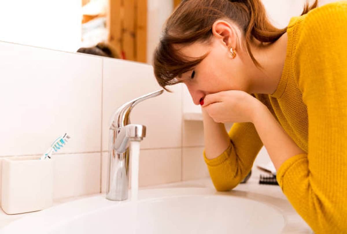 home remedy for indigestion problem, best ayurvedic treatment for nausea