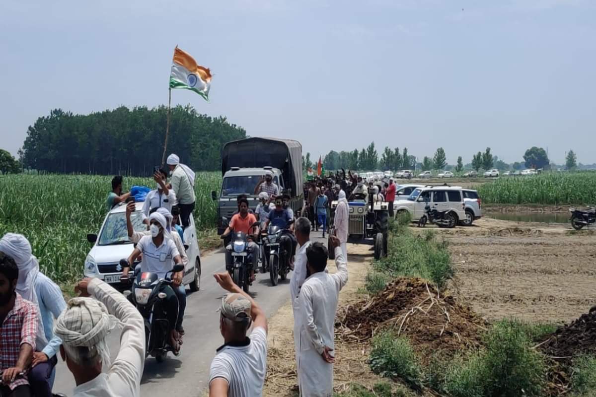 The body of martyr Abhinav Chaudhary has reached Meerut and the last rites will be performed in the ancestral village