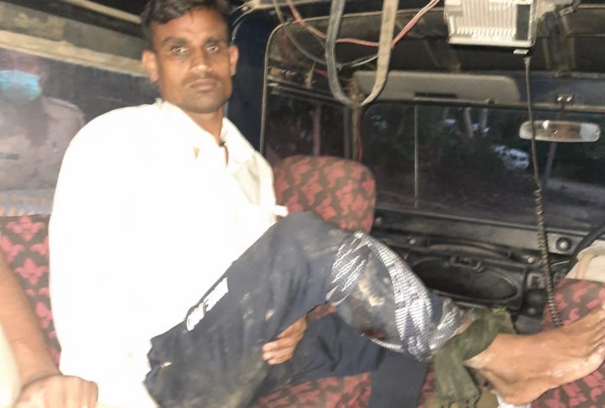 Police encounter with animal smuggler in Barabanki.