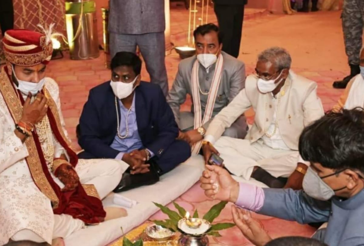 Deputy CM Keshav Prasad Maurya son got married in Raebareli.