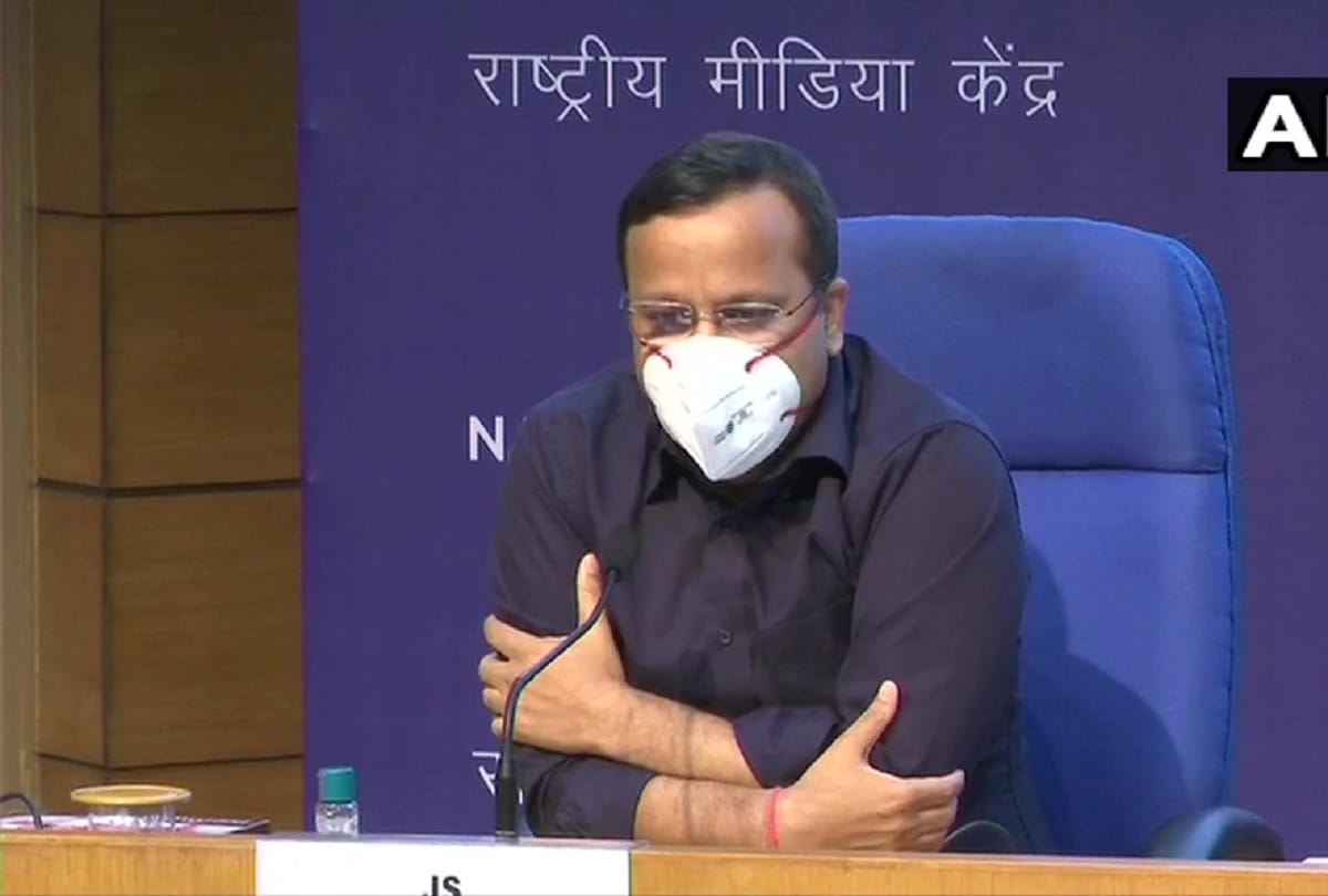 Health ministry pc on corona cases and black fungus in india today all updates