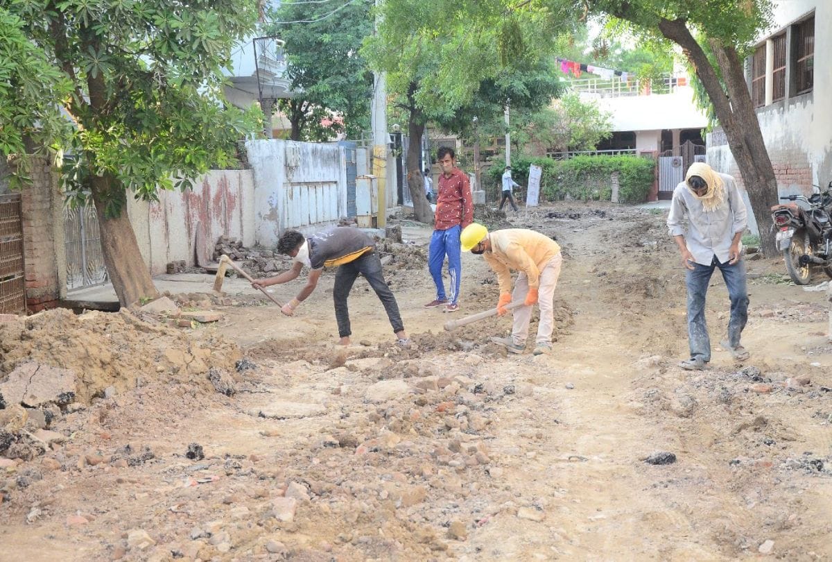 workers deprived of aid money will get relief during the corona period in delhi