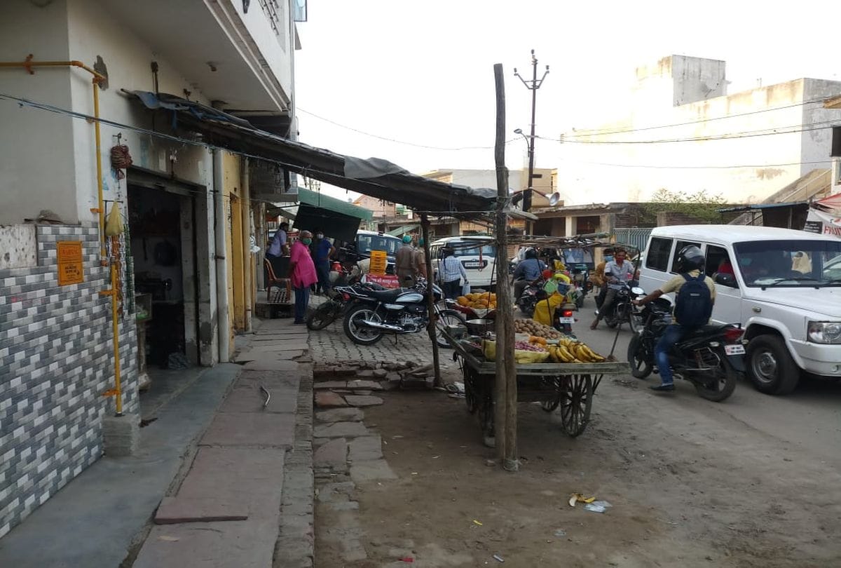 Agra Police Encounter With Miscreant Who Looted In Doctor Rajanikant House One Arrests