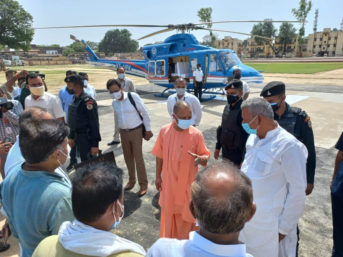 CM yogi adityanath visit azamgarh review of corona situation and integrated Covid Control Room