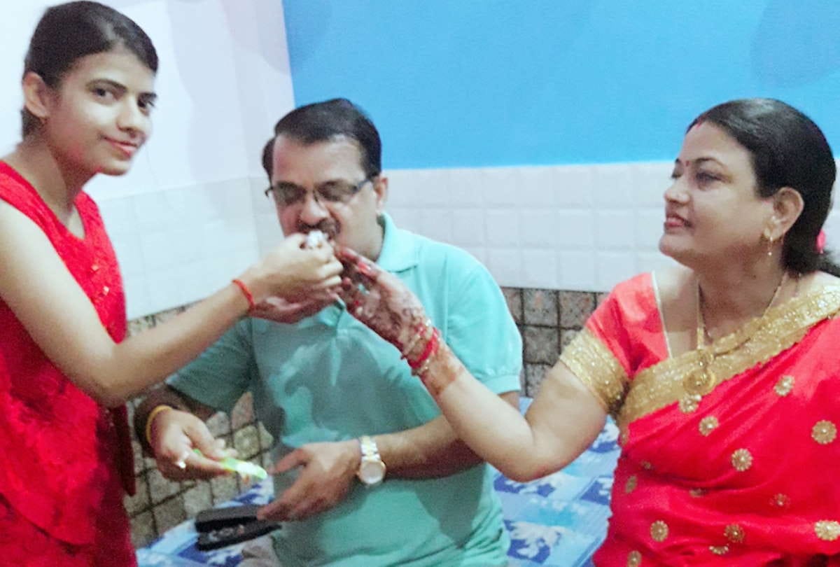 painful story of children of teachers died of corona during up panchyat election 2021