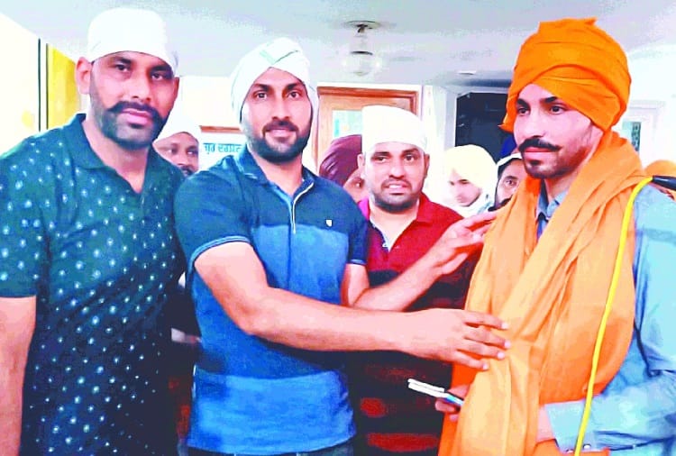 Case Registered against Deep Sidhu in Violation of Covid Rules in Punjab