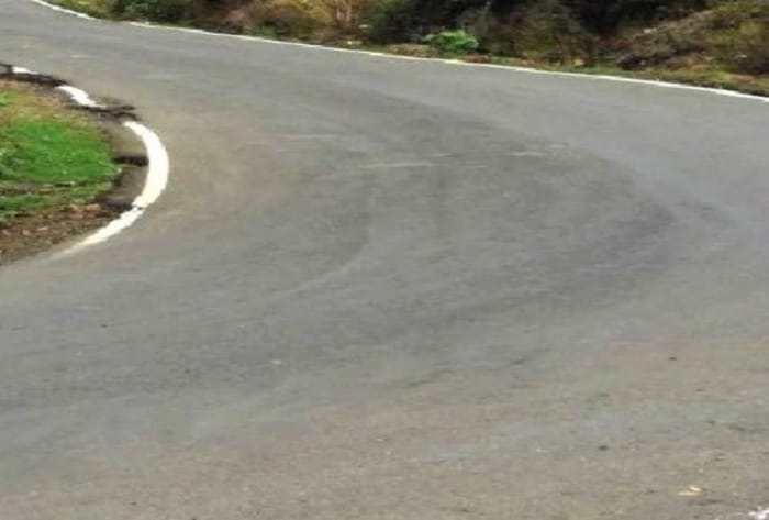 PMGSY: Center released Rs 200 crore to Himachal, now pending roads can be built