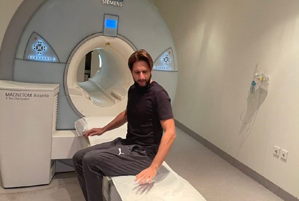 Shahid Afridi ruled out of PSL 6 Abu Dhabi leg due to back injury