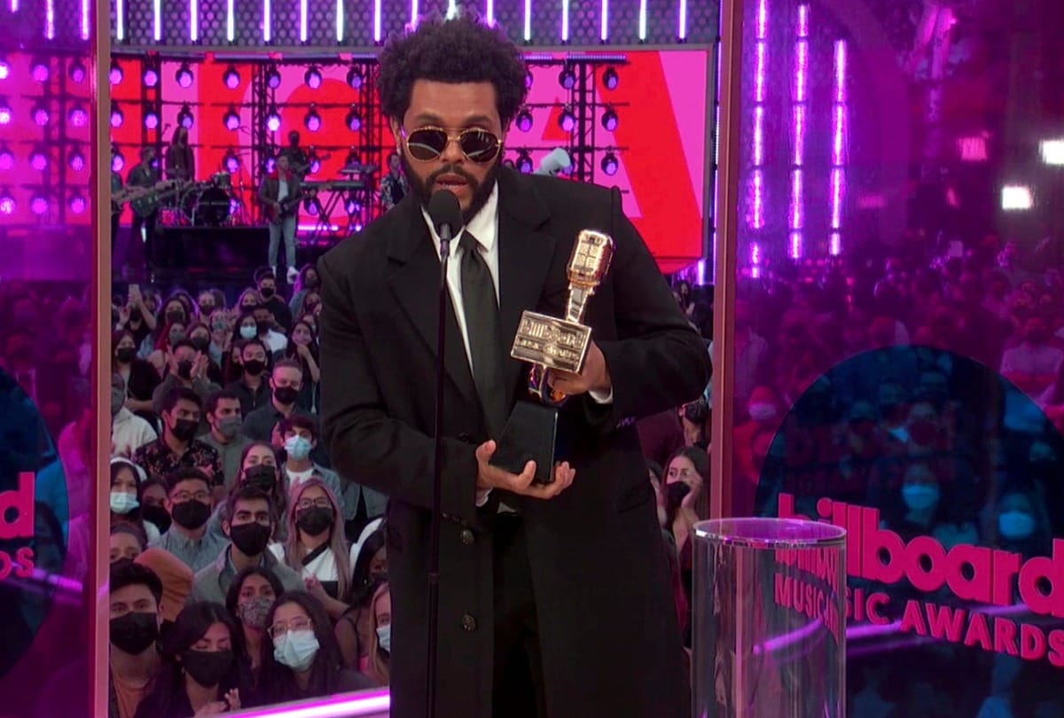 The Weeknd Dominates Billboard Music Awards With 10 Wins See The Full List Of Winners