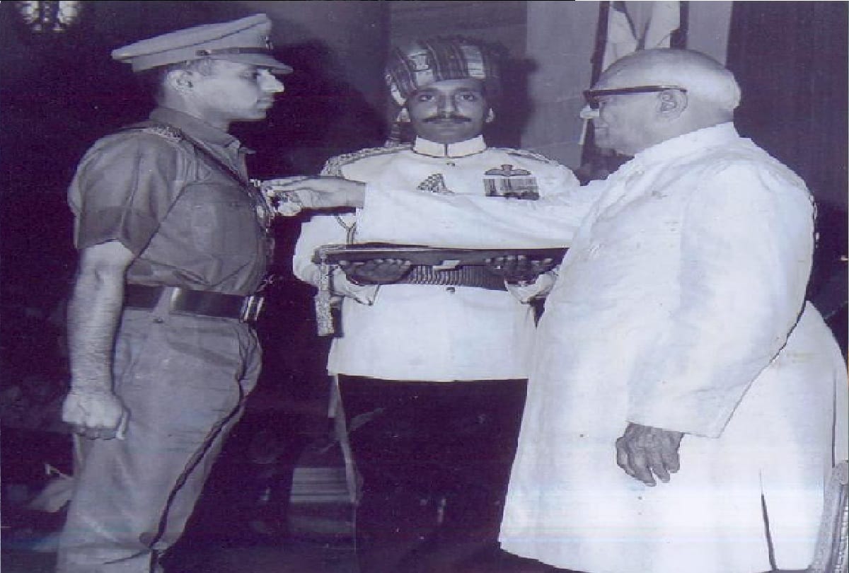 1971 WAR DECORATED ARMY VETERAN Colonel Panjab Singh FALLS TO COVID