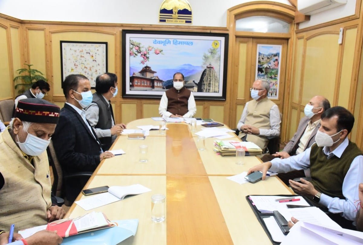 Centre raises Himachal's oxygen quota to 40 metric tons, cm jairam review corona situation in state