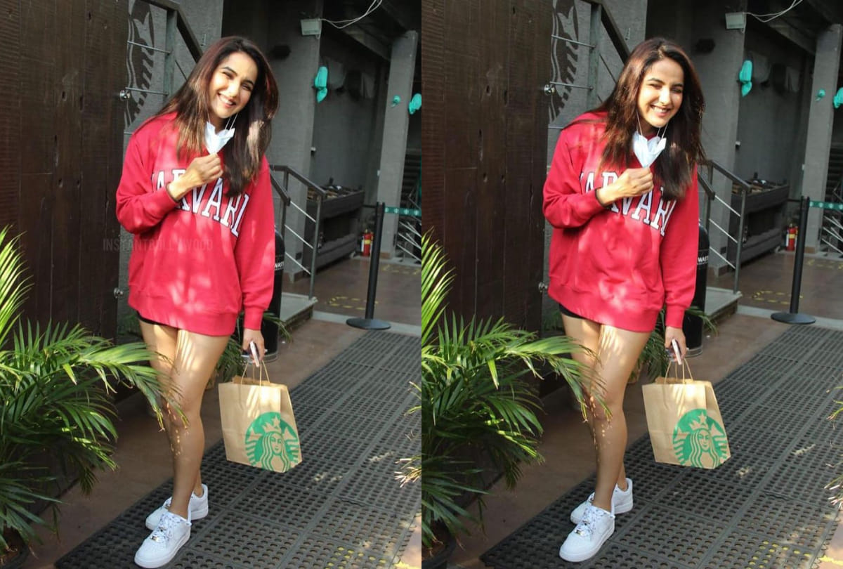 jasmin bhasin look cute and stylish both in red sweatshirt dress flaunts toned legs